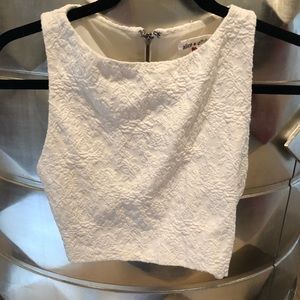 ALICE AND OLIVIA - White crop top